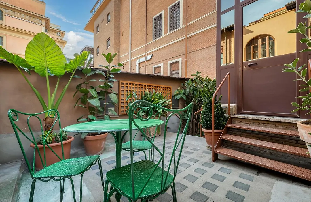 Flaminio Charme Apartment-1